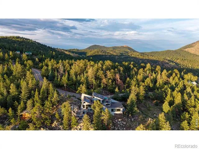 6722 Flagstaff Road Boulder, CO 80302