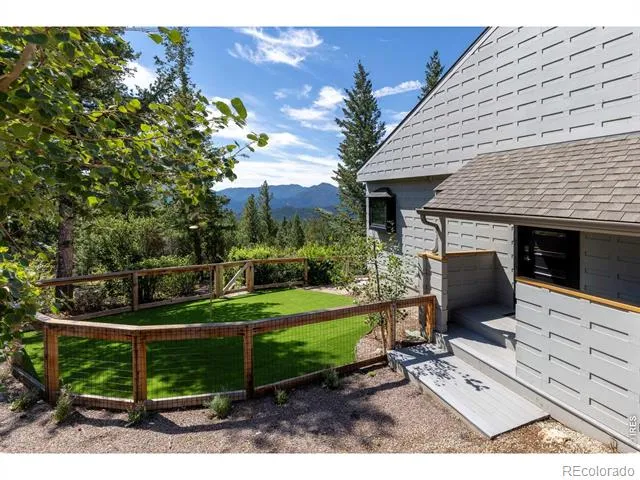 6722 Flagstaff Road Boulder, CO 80302
