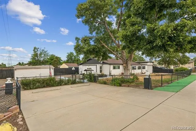 6921 Quebec Street Commerce City, CO 80022