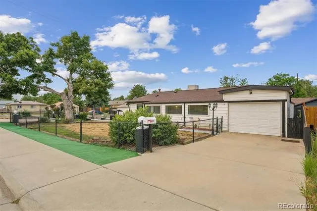 6921 Quebec Street Commerce City, CO 80022