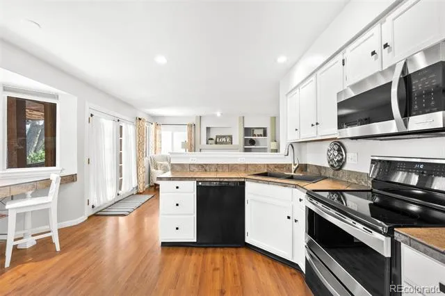 3197 Foxhill Place Highlands Ranch, CO 80129