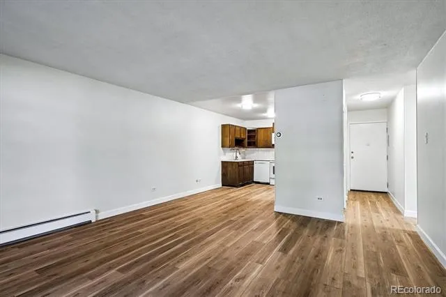 610 S Alton Way #11A Denver, CO 80247