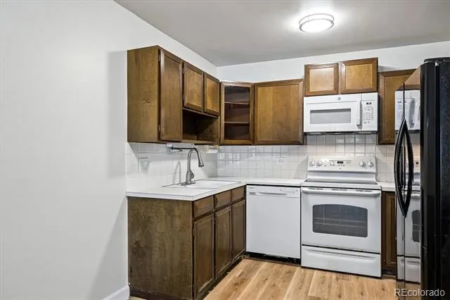 610 S Alton Way #11A Denver, CO 80247