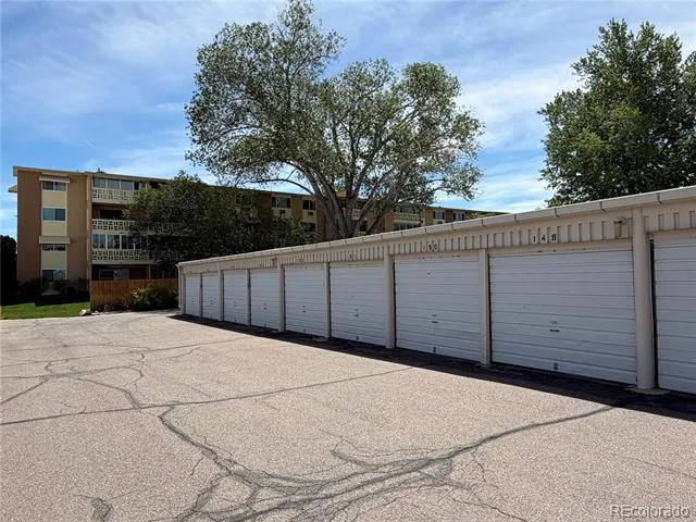 610 S Alton Way #11A Denver, CO 80247