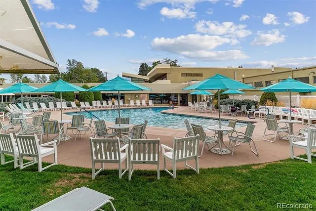 610 S Alton Way #11A Denver, CO 80247