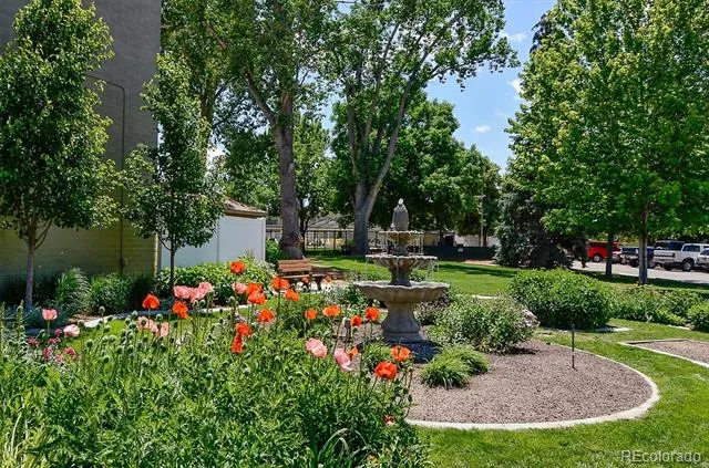 610 S Alton Way #11A Denver, CO 80247