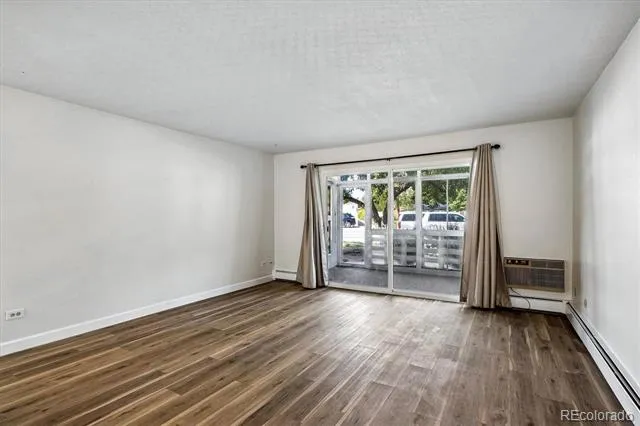 610 S Alton Way #11A Denver, CO 80247