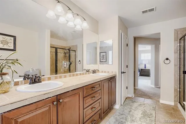 25332 E Indore Drive Aurora, CO 80016