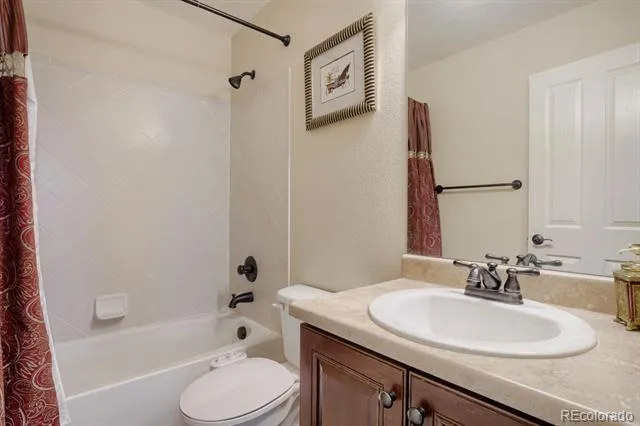 25332 E Indore Drive Aurora, CO 80016