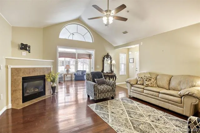 2473 Santa Fe Drive #B Longmont, CO 80504