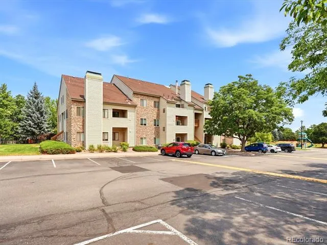 7369 S Gore range Road #105 Littleton, CO 80127