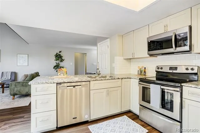 314 Cobblestone Drive Colorado Springs, CO 80906