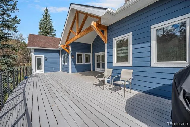 32 Oak Way Evergreen, CO 80439