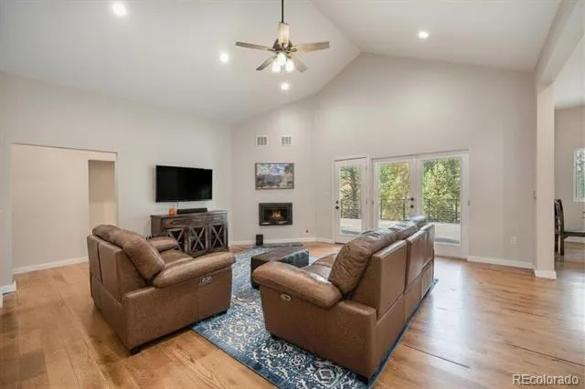 32 Oak Way Evergreen, CO 80439