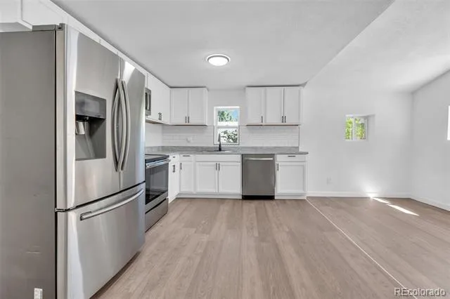 350 S Elbert Street Elizabeth, CO 80107