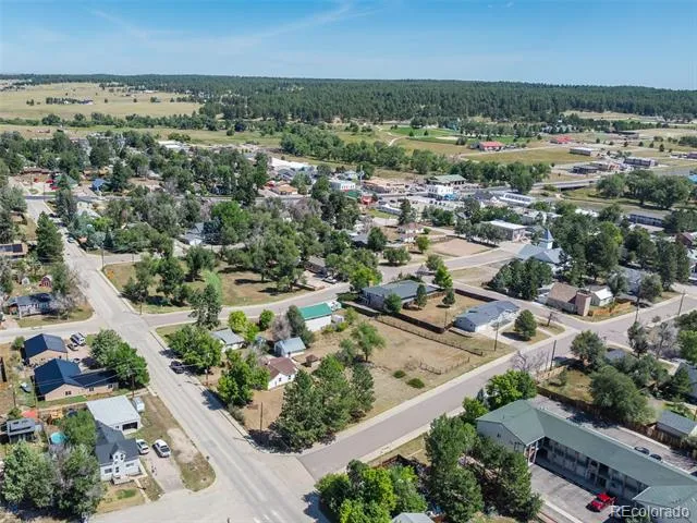350 S Elbert Street Elizabeth, CO 80107