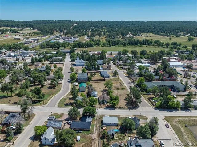 350 S Elbert Street Elizabeth, CO 80107