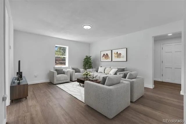 350 S Elbert Street Elizabeth, CO 80107