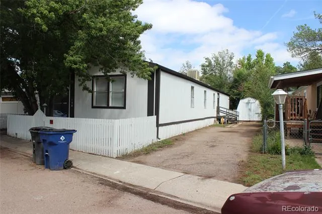 4825 astrozon Boulevard Colorado Springs, CO 80916
