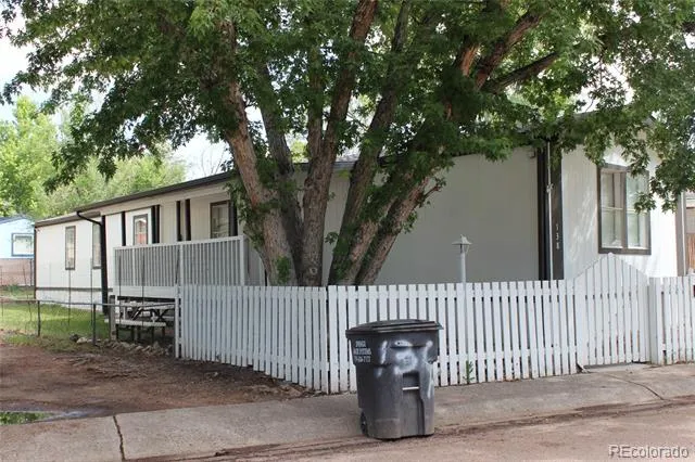 4825 astrozon Boulevard Colorado Springs, CO 80916