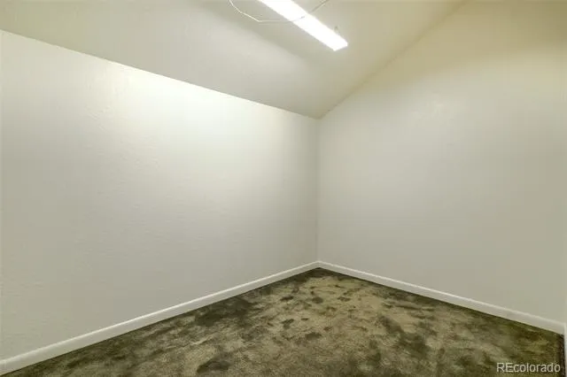 2267 S Yosemite Circle Denver, CO 80231