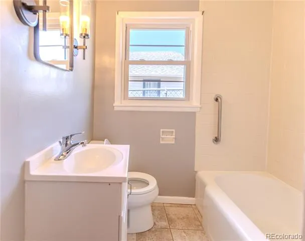 4077 S Washington Street Englewood, CO 80113