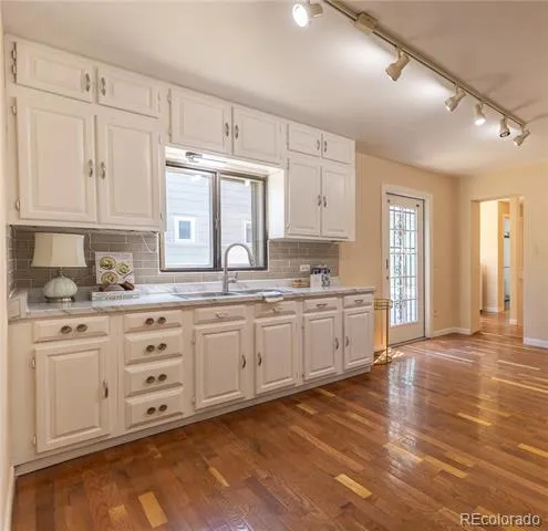 4077 S Washington Street Englewood, CO 80113