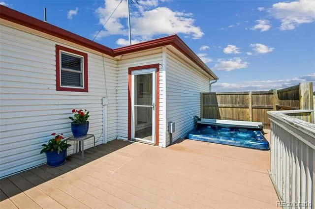 5523 County Road 37 Fort Lupton, CO 80621