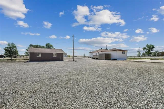 5523 County Road 37 Fort Lupton, CO 80621