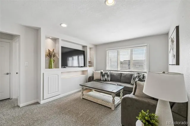 5523 County Road 37 Fort Lupton, CO 80621