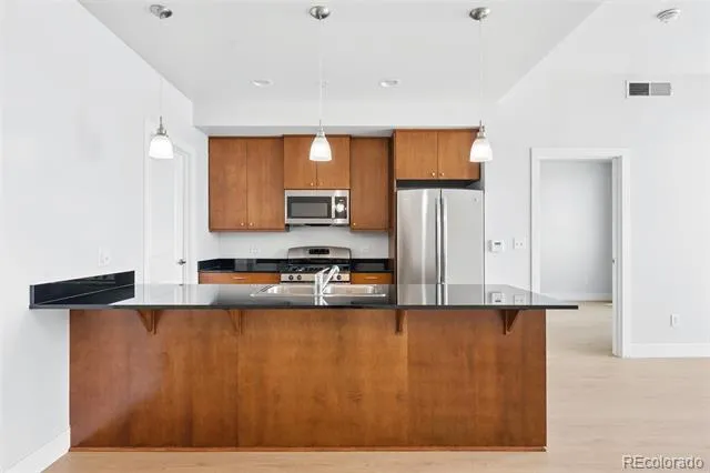 2001 Lincoln Street #2020 Denver, CO 80202