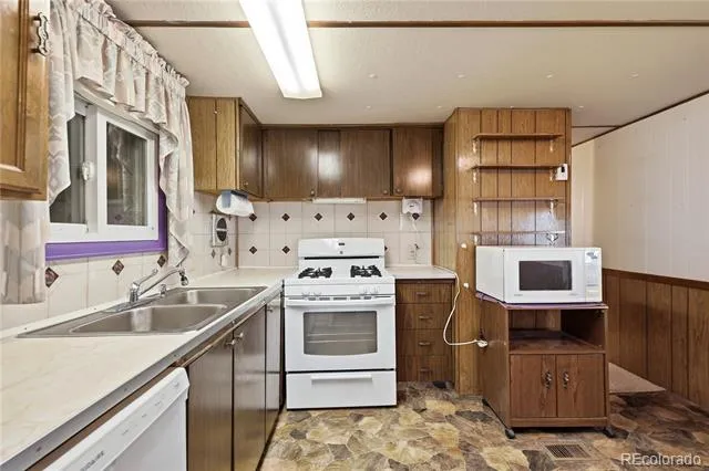 2800 W 90th Avenue Denver, CO 80260