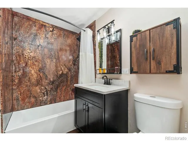 2850 Steele Street Denver, CO 80205