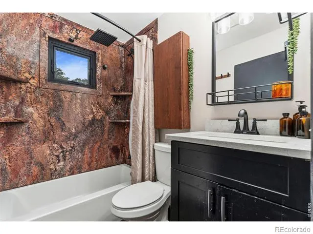 2850 Steele Street Denver, CO 80205