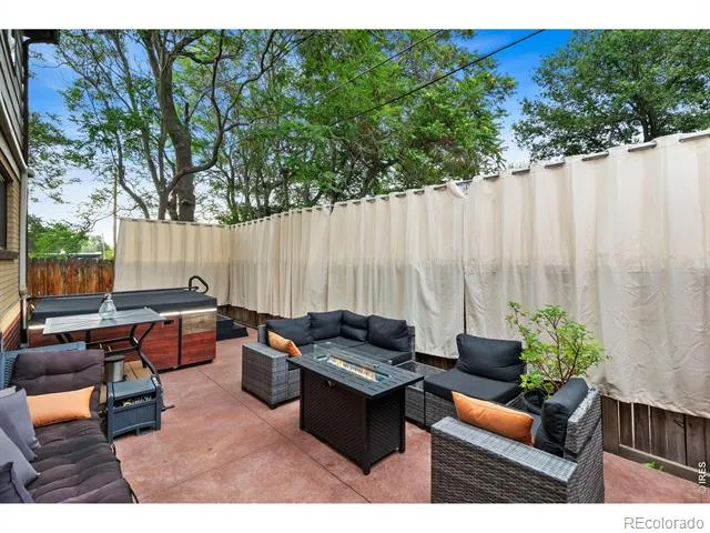 2850 Steele Street Denver, CO 80205