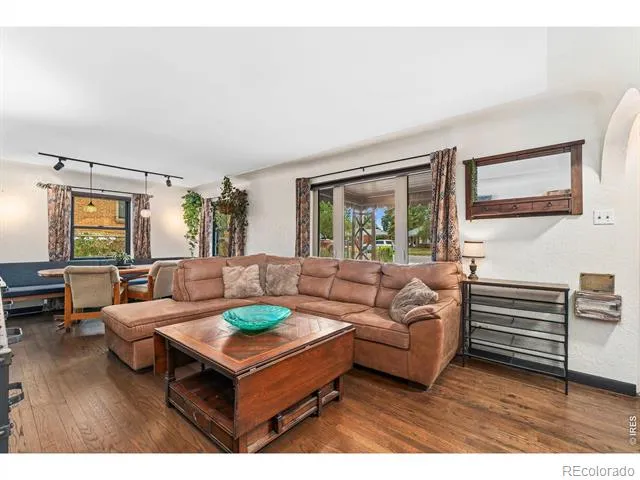 2850 Steele Street Denver, CO 80205