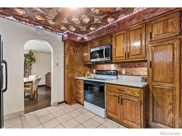 2850 Steele Street Denver, CO 80205