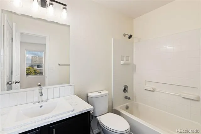 7350 Country Side Grove Fountain, CO 80817
