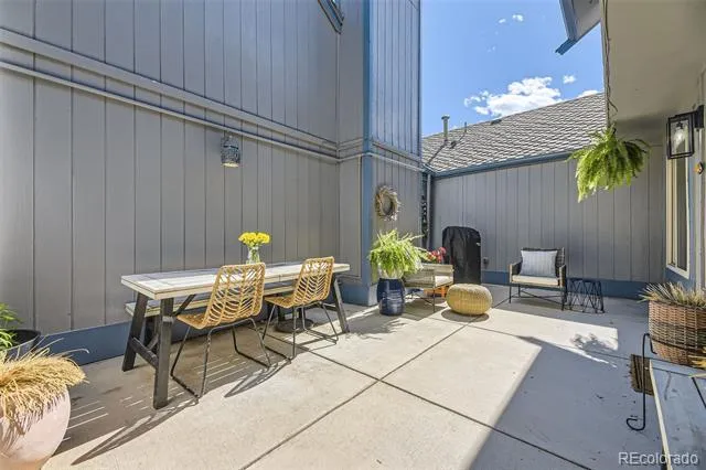 2437 S Victor Street #A Aurora, CO 80014