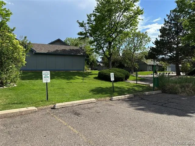 2437 S Victor Street #A Aurora, CO 80014