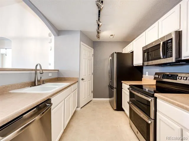 5255 Memphis Street #122 Denver, CO 80239