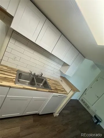 8555 Fairmount Drive #J Denver, CO 80247