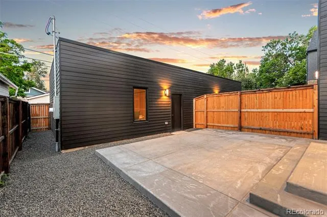 1448 Stuart Street Denver, CO 80204