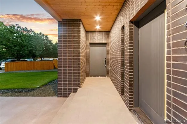 1448 Stuart Street Denver, CO 80204