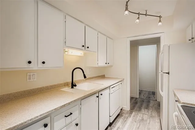 7255 E Quincy Avenue #403 Denver, CO 80237
