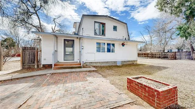 1402 9th Avenue Longmont, CO 80501
