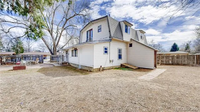 1402 9th Avenue Longmont, CO 80501