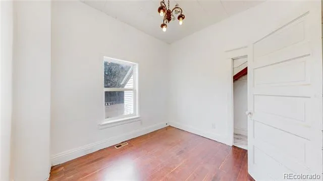 1402 9th Avenue Longmont, CO 80501