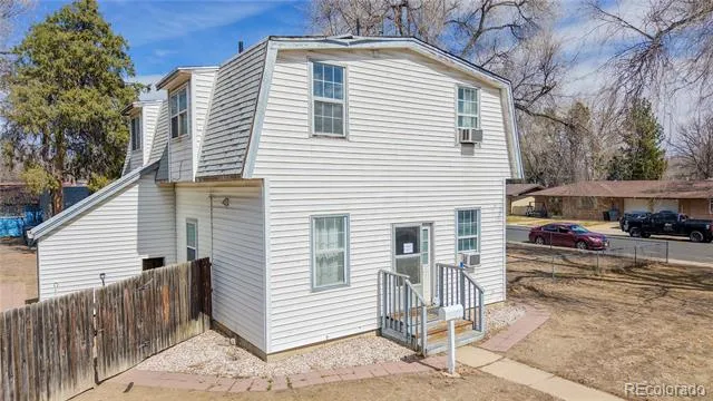 1402 9th Avenue Longmont, CO 80501