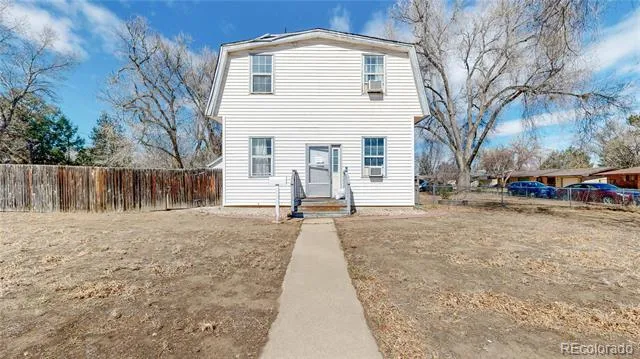 1402 9th Avenue Longmont, CO 80501